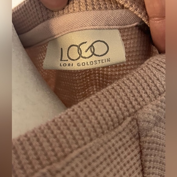 NWOT LOGO Lori Goldstein Waffle/Lace Top W/ Pockets!! - Picture 8 of 10